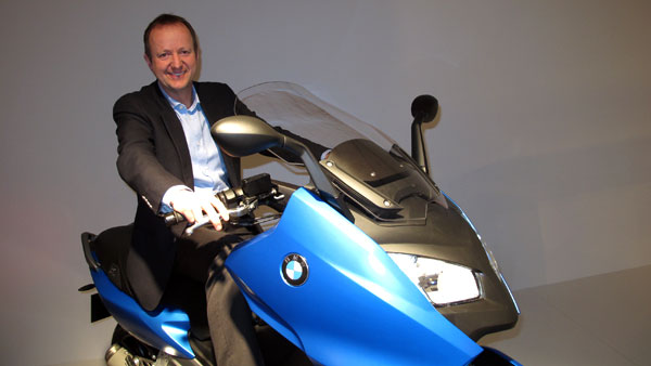 Hans de Visser, General de Marketing de BMW Motorrad: «Ahora, lo más lógico, es fabricar un scooter de entre y 400 cc» | BMW Modern Movement Newsletter